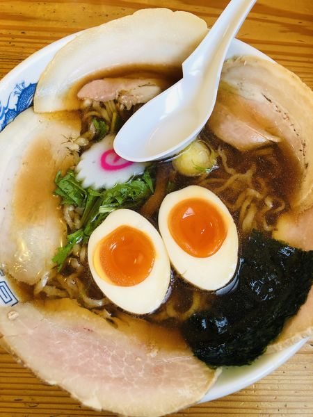 「ミックスチャーシュー麺(大)玉子トッピング」@手打ち中華そば 白圡屋の写真
