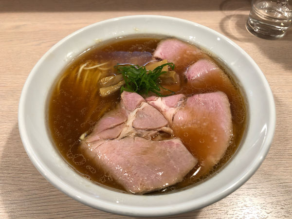 「チャーシュー醤油らーめん」@麺笑巧真の写真