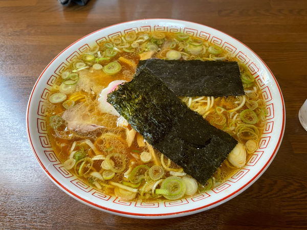 「中華そば大盛」@伊勢屋 坂下店の写真