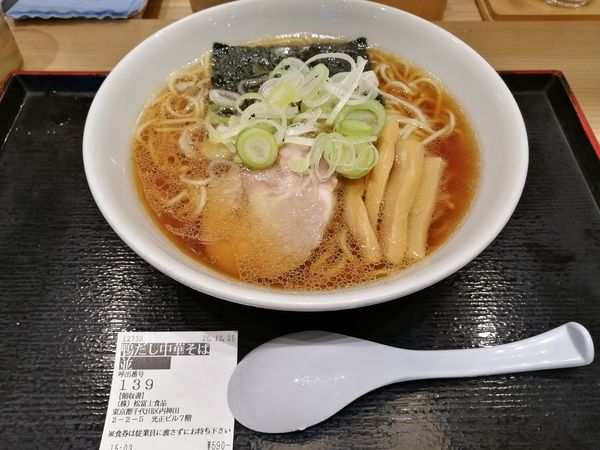 「鴨だし中華そば　並　590円」@舎鈴 東京サンケイビル店の写真