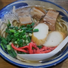 沖縄そば てぃあんだーの画像