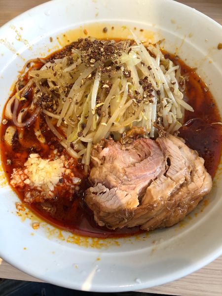 「辛いラーメン」@麺屋 味方の写真