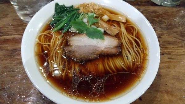 「醤油らーめん（まろやか）800円」@あはれの写真