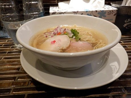 「汐（しお）そば」@noodles kitchen GUNNERS 新丸子店の写真