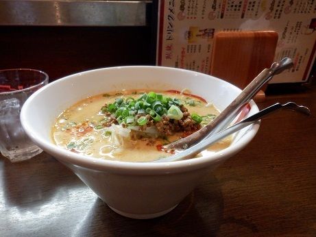 「ピリ辛担々麺」@臥龍の写真