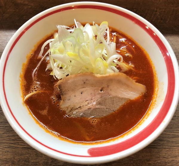 「ピリ辛ラーメン」@和歌山ラーメン まる岡の写真