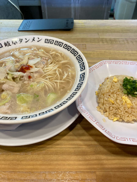 「タンメン半チャンセット」@岐阜タンメン 岐阜本店の写真