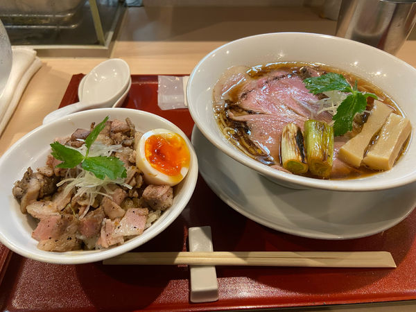 「紀州鴨そば+チャーシュー丼」@燃えよ麺助の写真