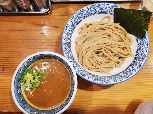「辛つけ麺」@道玄坂マンモスの写真