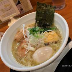 鶏白湯味玉ら〜めん