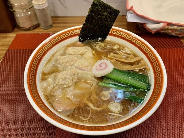「ワンタン麺…930円」@麺創庵 砂田の写真