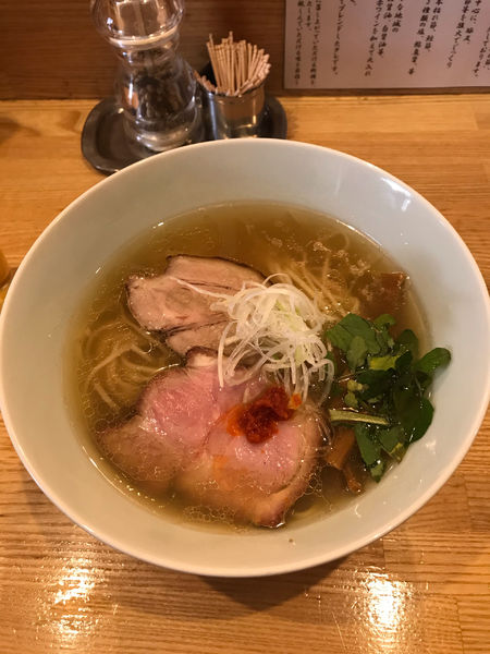 「塩そば・細麺 880円」@地球の中華そばの写真