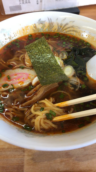 「ラーメン（ピリカラ）620円」@ラーメン喜楽の写真