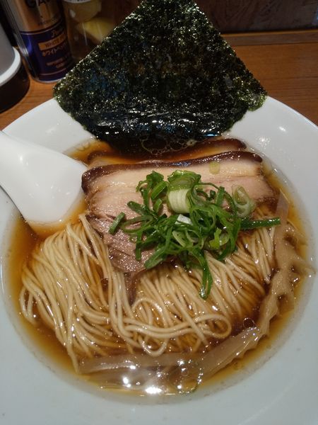 「(新)川越醤油の中華そば880円」@寿製麺よしかわ 川越店の写真