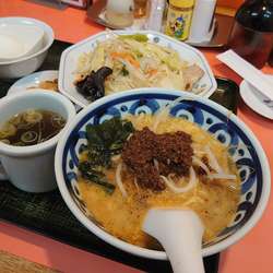 定食+ミニタンタン麺