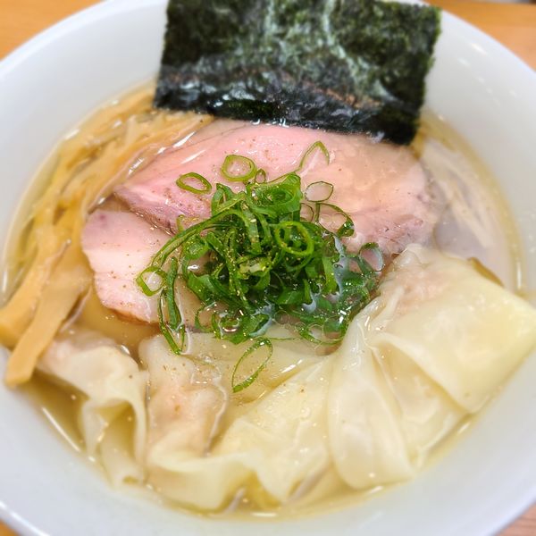 「塩+海老ワンタン+味玉」@アメノオトの写真