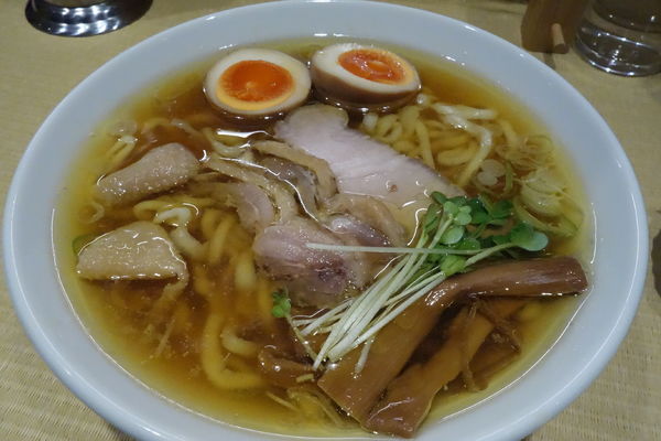 「親鶏中華そば+かきあげくん」@手打 親鶏中華そば 綾川の写真