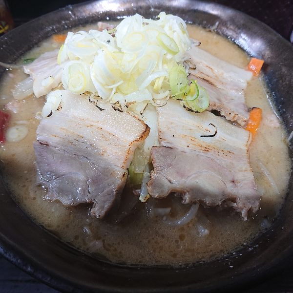 「肉味噌野菜らーめん1000円（ニンニク）」@麺処 福助の写真