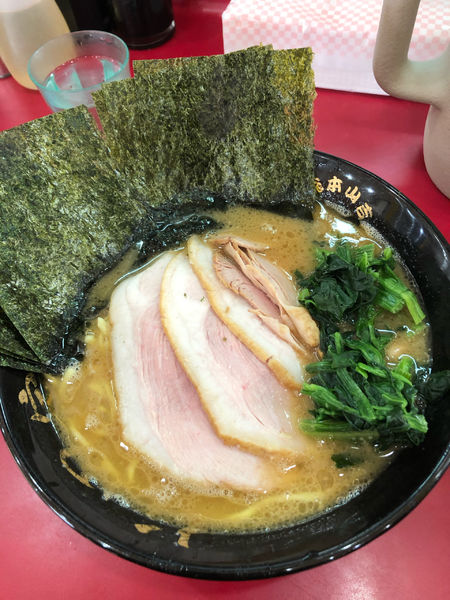 「チャーシュー麺　中盛り　990円」@杉田家 千葉祐光店の写真