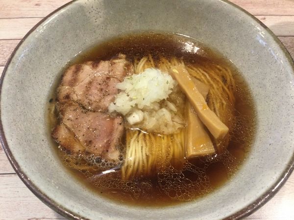 「世田谷中華そば《坂本01の醤油ラーメン》(¥500)」@世田谷中華そば 祖師谷七丁目食堂の写真