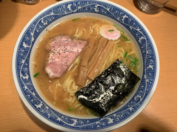 「中華そば750円」@中華そば 青葉 飯田橋店の写真