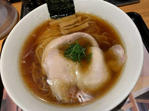 「しょうゆらぁ麺飯田商店1100円」@らあめん花月嵐 錦糸町北口店の写真
