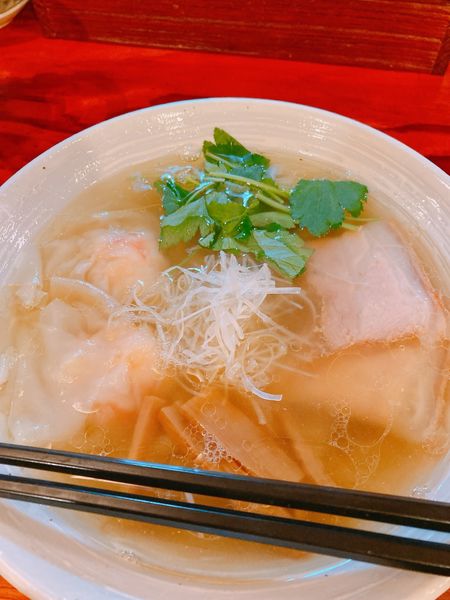 「海老わんたん塩らーめん」@純手打ち 麺と未来の写真