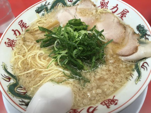 「特製醤油ラーメン」@ラーメン 魁力屋 川崎新城店の写真