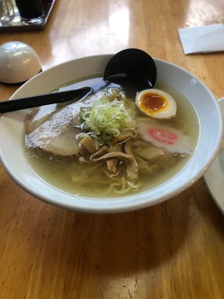 「塩中華そば」@ラーメン大学 伊那インター店の写真