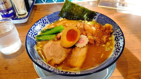 「特製中華そば1000円」@ハマカゼ拉麺店の写真