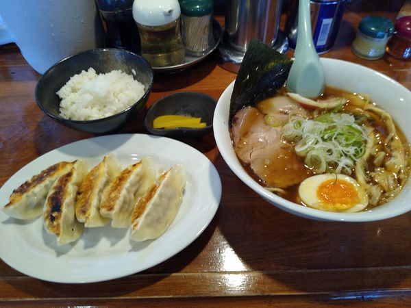 「【ランチC】中華そば (ぎょうざ ライス 小鉢) 900円」@麺屋一の写真