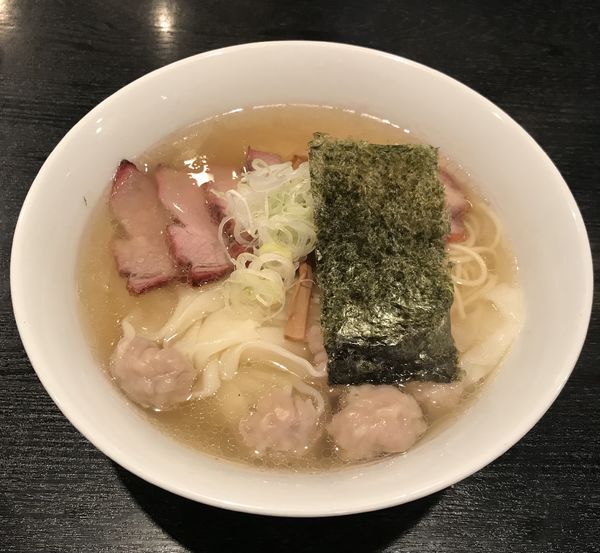 「塩チャーシューワンタンメン¥1200」@支那ソバ 小むろの写真