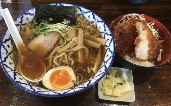 「ソラセット(980¥)」@ラーメンとソースかつ 自家製麺そらの写真