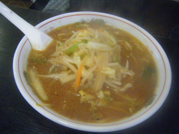 「みそラーメン（野菜大盛）」@宝来屋の写真