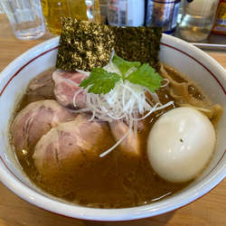 濃厚真鯛鶏白湯