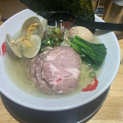 特製塩ラーメン(3種の貝出汁)