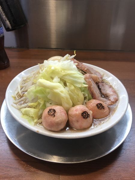 「ラーメン＋紅つくね＋味玉」@ウチデノコヅチの写真