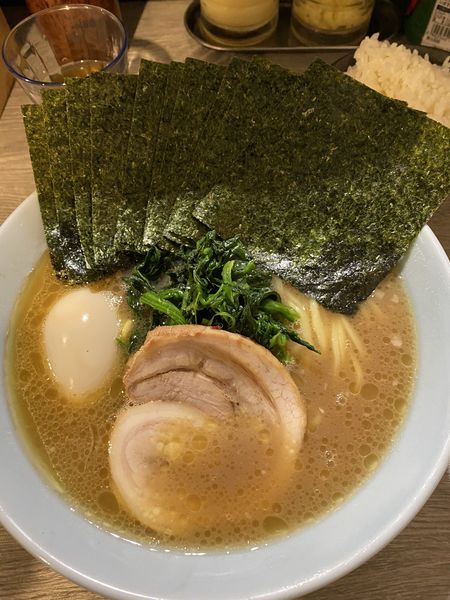 「ラーメン＋味玉＋のり＋ライス」@らーめん ぱったぱたの写真