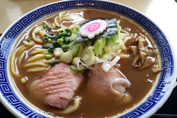 「ラーメン(780円)・大盛り(150円)」@大勝軒てつの写真