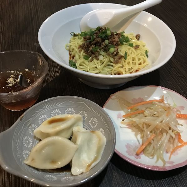 「正宗担担面（￥500）※」@四川料理 兄弟の写真