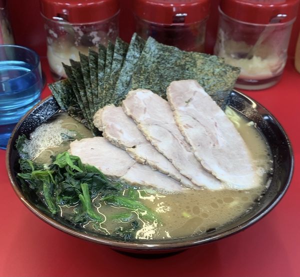 「のりチャーシュー中」@横浜ラーメン 相馬家の写真