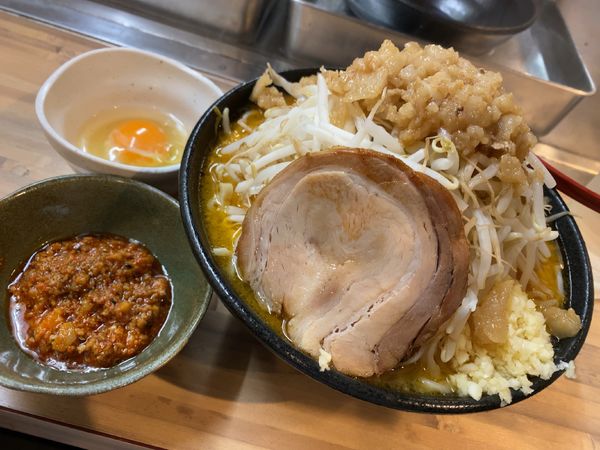 「味噌ラーメン(中375g)＋オロチョン他」@麺屋 どんぶら来の写真