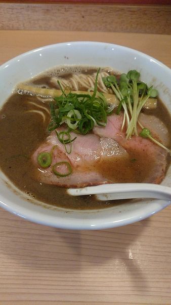 「煮干しラーメン(ストレート麺)」@地鶏らーめん とりじの写真