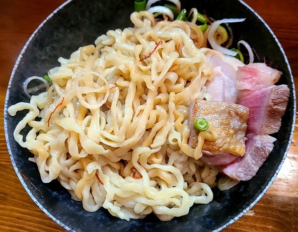 「あぶらそば 大盛り 特肉三昧」@らーめん かねかつの写真