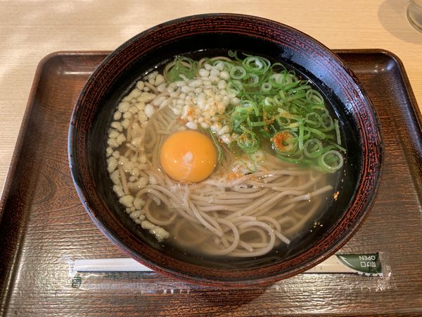 「朝トクそば210+玉子80⁼290円」@粋麺 あみ乃や 近鉄京都駅店の写真