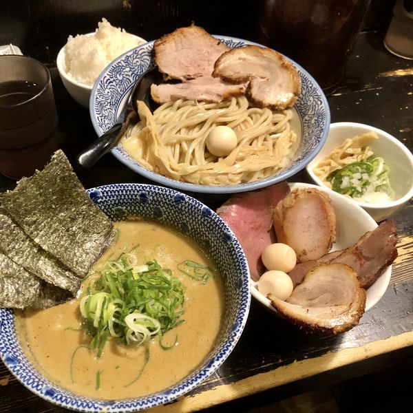 「【13周年祭限定】特製のどぐろと鯛の地鶏塩つけ麺＋白飯」@狼煙 〜NOROSHI〜の写真