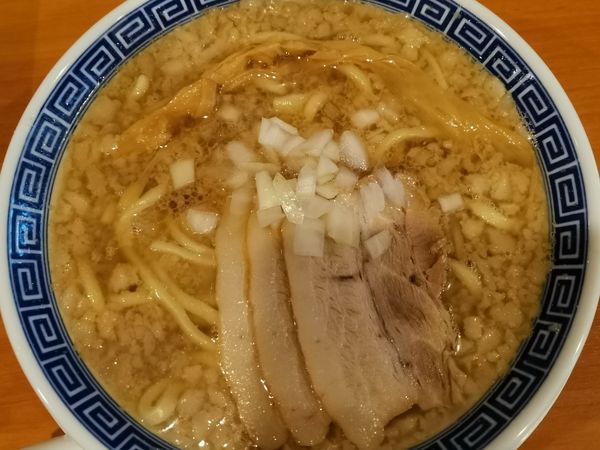 「背脂中華そば」@新潟発祥ラーメン なおじ 上井草店の写真