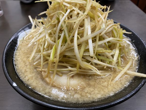 「ネギ山ラーメン」@とんこつラーメン まる一の写真