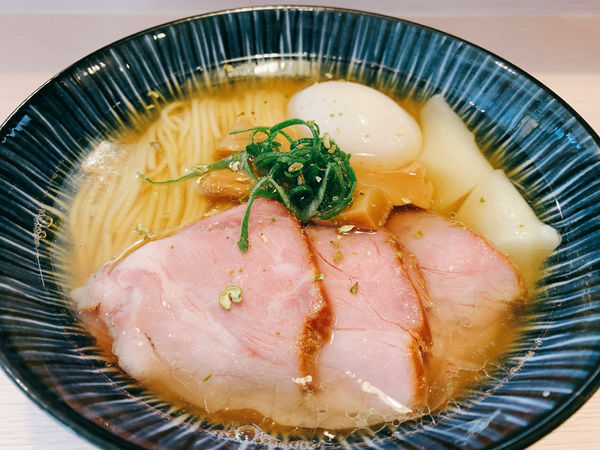 「特製塩らーめん」@麺笑巧真の写真