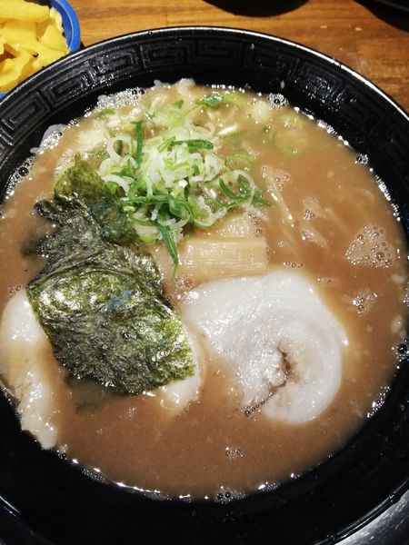 「とんこつ(もち麦麺)」@風来軒 加納本店の写真